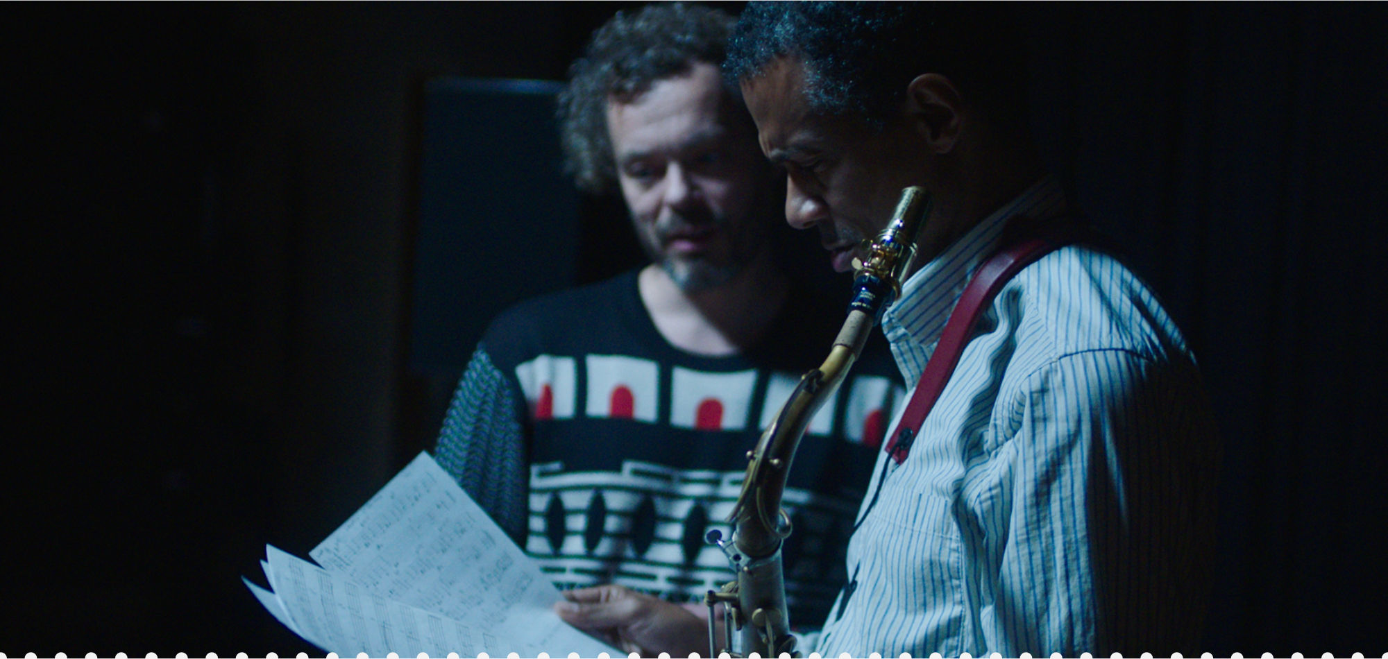 music for black pigeons monopol