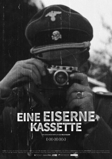 Eine eiserne Kassette im Monopol Kino